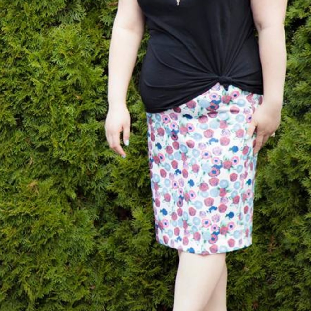 Audra pencil skirt